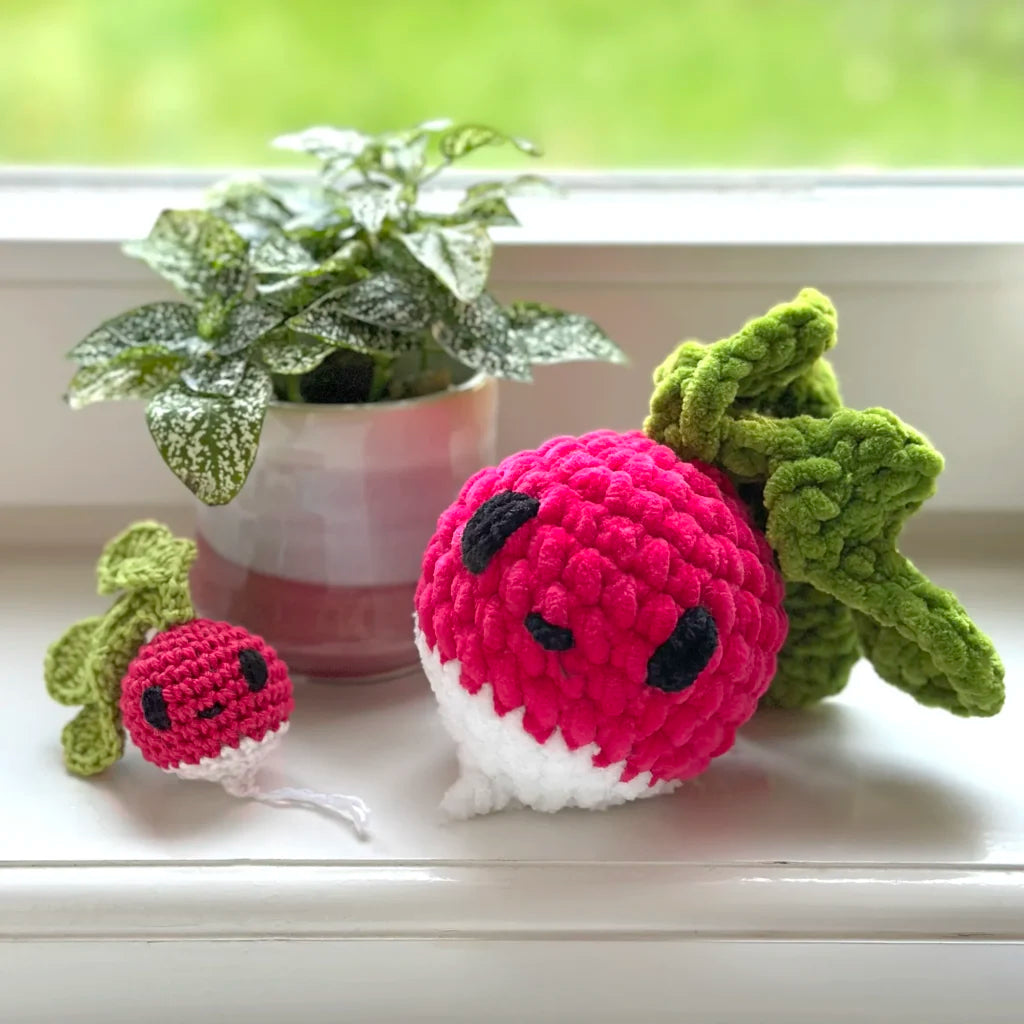 Sweet Little Radish Amigurumi Pattern | Kawaii Root Veggie Crochet PDF | Garden Play Food Digital Download